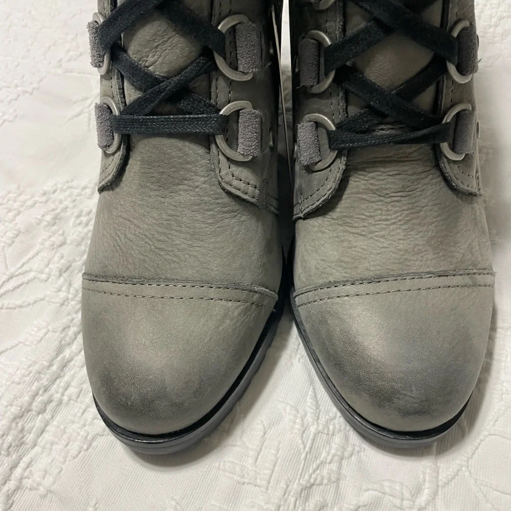 NWOB Sorel Womens After Hours Lace Up Boots Size 10